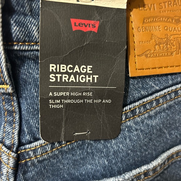 Levi’s Ribcage Straight Jeans Super High Rise Size 26x32 NWT - Picture 6 of 7